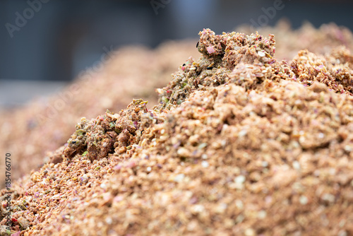 apple pomace - a nutrient rich by-product from apple juice pressing, ideal for winter feeding of wild game