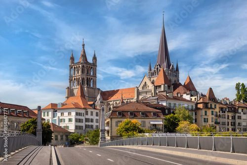 Quadro su tela Lausanne, Switzerland - view of Cathedral and Pont Bessieres bridge