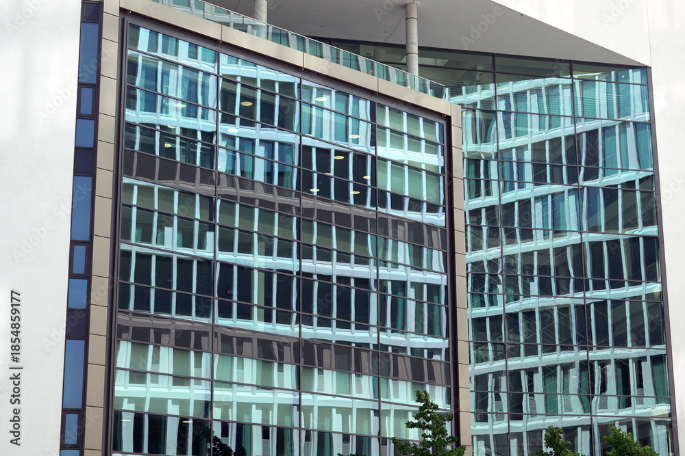 Fototapeta premium Glasfassade in Frankfurt
