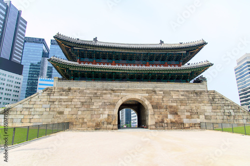 韓国ソウルにある南大門の風景View of Namdaemun Gate in Seoul, South Korea