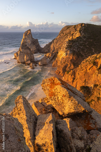 Praia da Ursa nahe dem Cabo da Roca – dramatische Landschaft am ende der welt