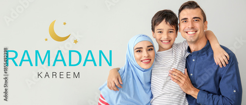 Portrait of Muslim family o...