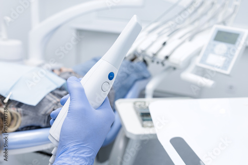 Foto Intraoral 3D Scanner for Digital Impression and CAD CAM Workflow in Dental Clini