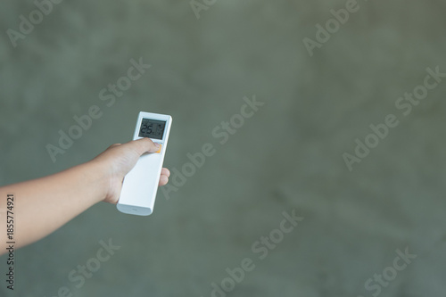 The Man open air conditioner  at 25 degree 