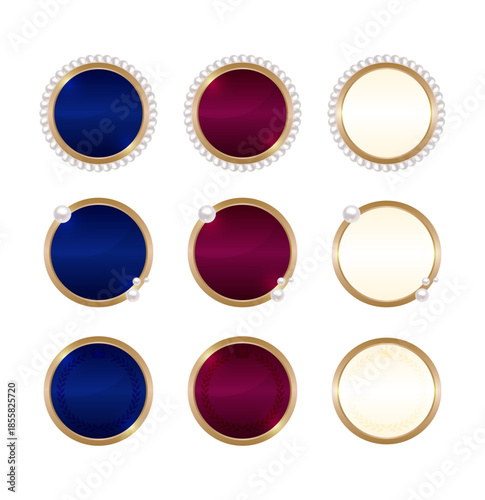 パールとリボンで装飾されたゴールドとブラックとホワイトの菱形エンブレムセット。唐草模様のフレームと光沢のあるメタリックな質感のメダル。ランキングや受賞用バッジのベクターイラスト