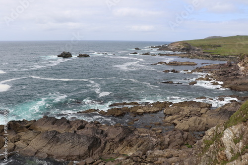 Canvastavla Les falaises vertigineuses de Dunquin surplombant les eaux de l'Atlantique