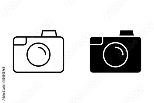 Camera icon set. Photo camera in flat style. photo camera sign and symbol. Set of camera icon Vector illustration.	