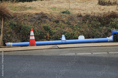 工事資材の塩ビ管のある現場