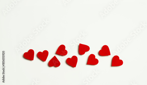 Bild auf Leinwand felt hearts lie on a light background