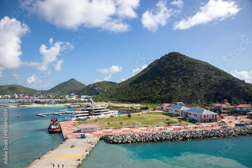 Wallpaper Mural St. Maarten port Torontodigital.ca