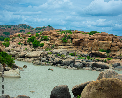 Tungabhadra river hampi karnataka 