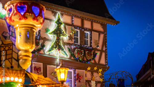 Εκτύπωση καμβά Beautiful Christmas decorations in the famous Christmas Market in Colmar in Fran
