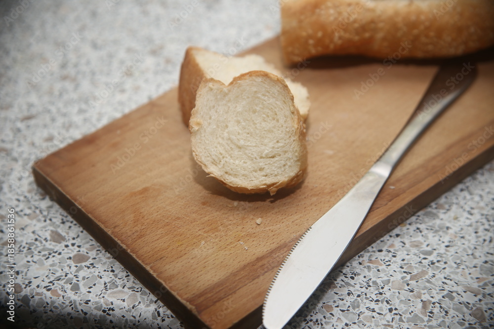 Fototapeta premium closeup bread with knife