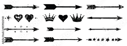 Conjunto de flechas, corazones y coronas dibujadas a mano con textura vintage para diseño gráfico.