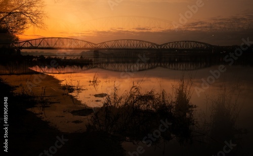 rzeka, gród, woda, architektura, europa, podróż, niebo