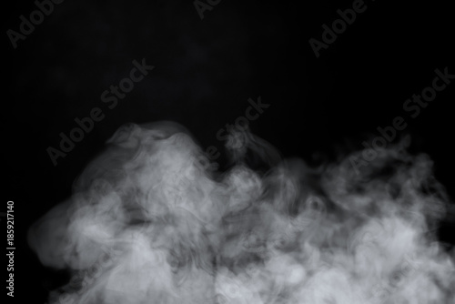 黒背景に煙