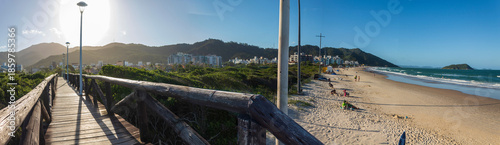 panorama da Praia Palmas do Arvoredo cidade de Governador Celso Ramos Santa Catarina Brasil região da Grande Florianopolis