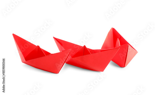 Free Download Red paper boats on white background - GFXLoad