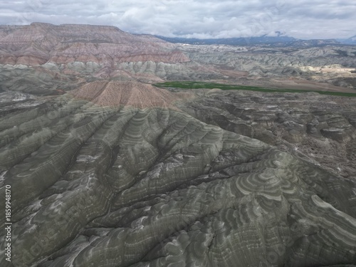 Cuadro en lienzo A bird's eye view of a multi-layered rocky landscape