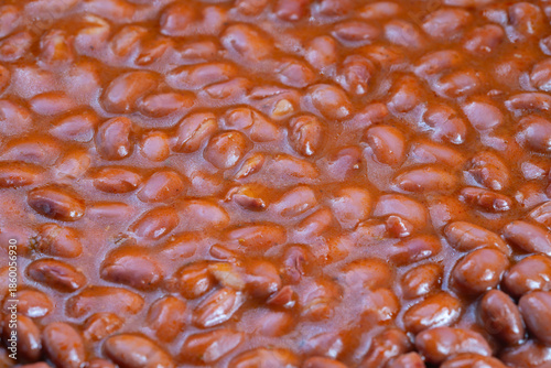 Foto Instant baked beans with sauce, Delicious seasoned baked beans served in conveni
