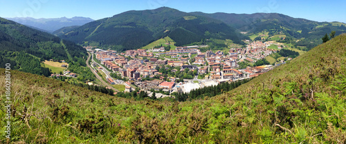 Tableau sur toile legazpi pueblo vista panorámica aérea país vasco euskadi IMG_1848-as25