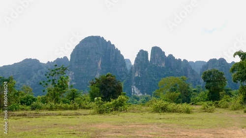 Laos - Karststeingebirge in Vang Vieng
