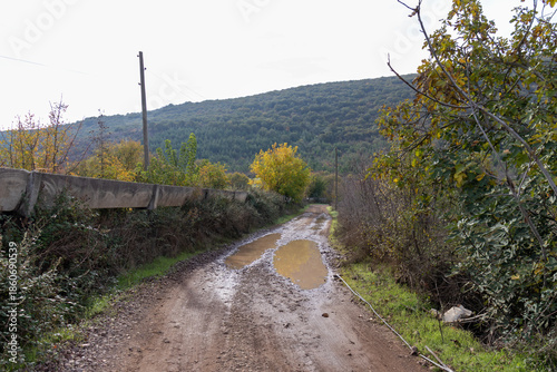 road to the mountain, Muddy road after rain