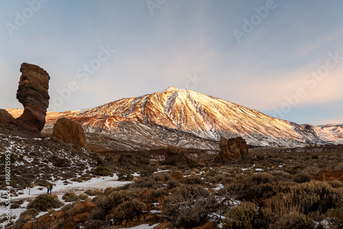 Photos Sunrise in Teide National Park with snow