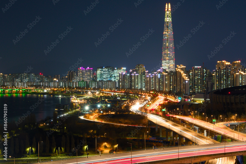 Obraz premium The night view of Seoul 2