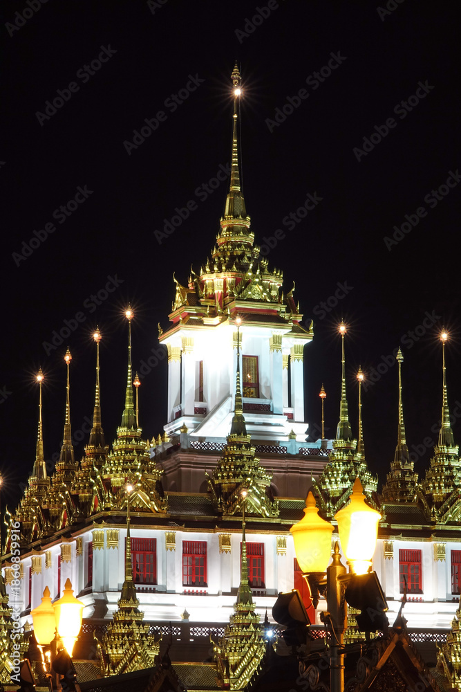 Fototapeta premium night view of Loha prasat temple in bangkok