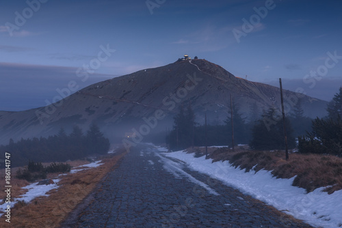 Autumn landscapes of the Karkonosze Mountains near Śnieżka, captured before winter. Dramatic sunrise and sunset light over ridges, valleys, and alpine scenery.