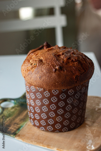 Italian Panettone store background soft light
