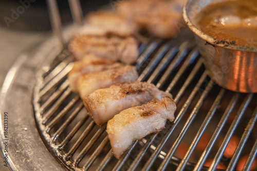 Wallpaper Mural grilled chicken wings Torontodigital.ca