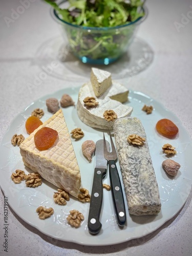 French cheese platter