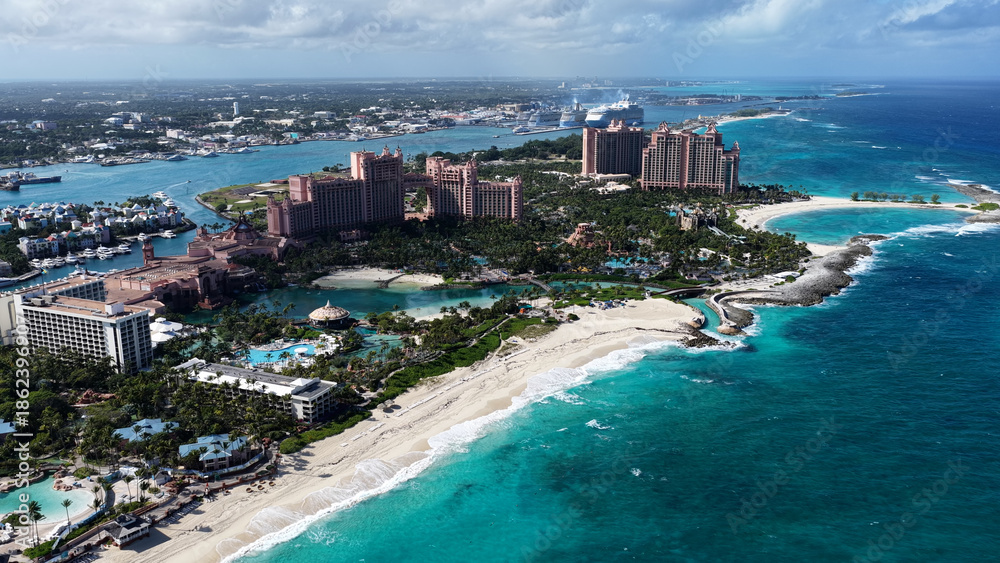 Fototapeta premium Bahamas Skyline In Nassau In New Providence Bahamas. Resort Landscape. Beach Scenery. Caribbean Skyline. Bahamas Skyline In New Providence Bahamas. Nature Scene.