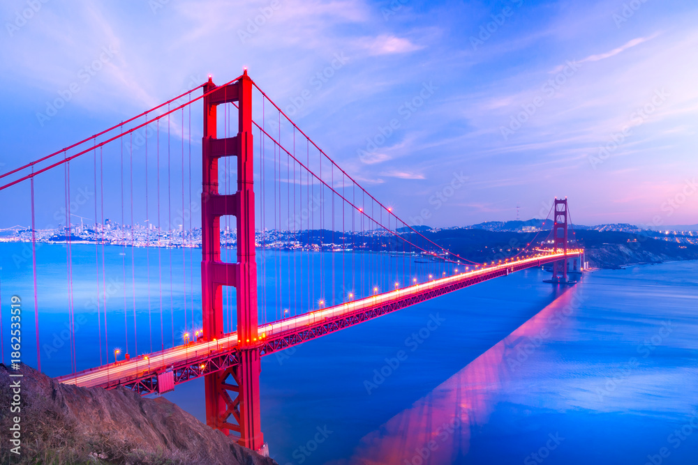 Fototapeta premium Golden Gate Bridge, San Francisco, California