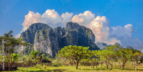 Фотография The raw beauty of the karst mountaon ranges in the Nam Song river valley near th