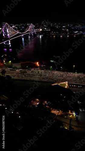 Imagens Aereas Reveillon Florianópolis - Ponte Hercilio Luz - Noite