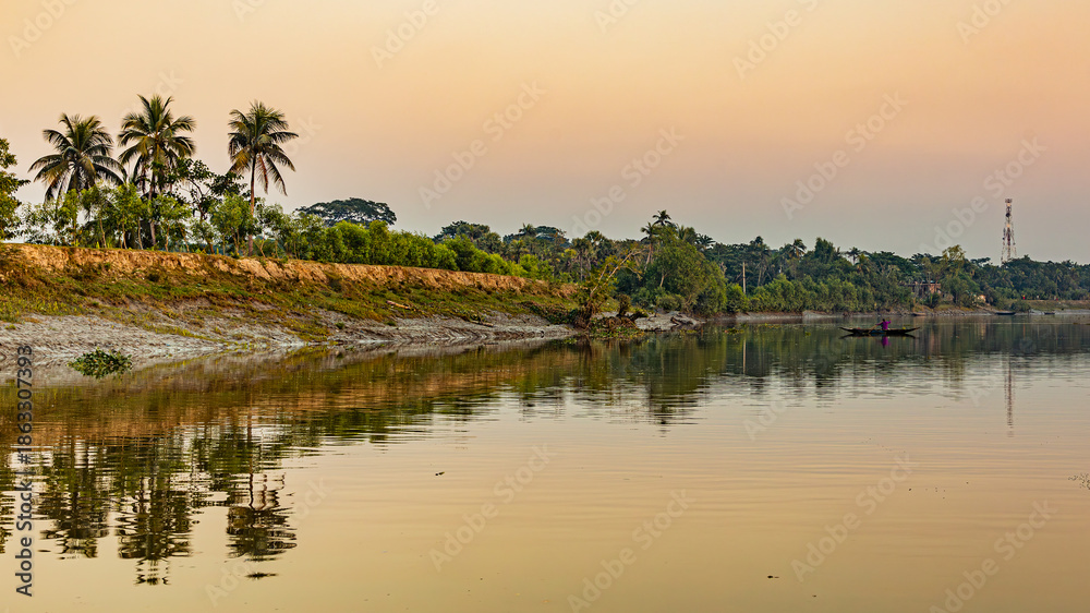 Obraz premium landscape of a river doratana in bagerhat bangladesh