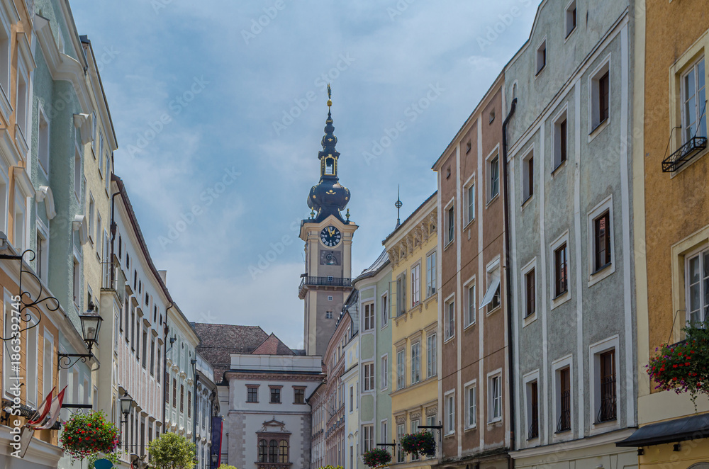 Obraz premium Architecture in the old town of Linz, Austria