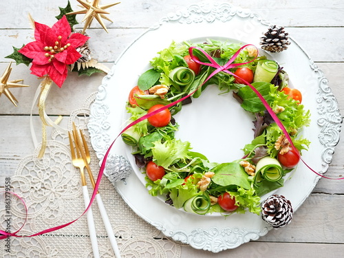 クリスマス リースサラダ