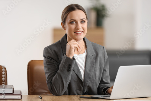 Beautiful businesswoman at ...