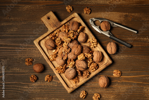 Board with shelled walnuts ...