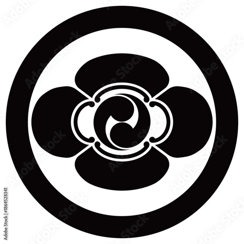 家紋です。丸に木瓜に左二つ巴といいます。