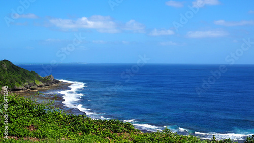 沖縄 平和記念公園 平和の火から見える海の景色