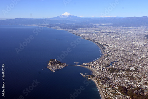 冨士山と江の島遠望