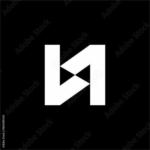 Letter S formed by two opposing arrow-like shapes meeting at a point. Symbolizes direction, duality, and forward momentum. Bold and decisive.