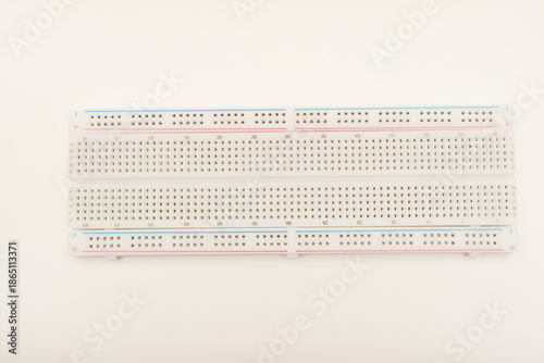 Fotografi A solderless board for electronics
