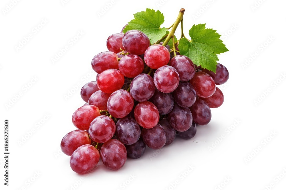 Fototapeta premium Bunch of ripe grapes displayed against a simple white background