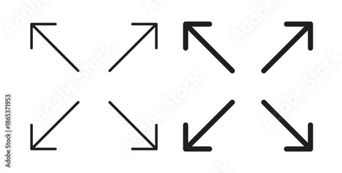 Expand icons illustration, editable stroke, flat design style isolated on white